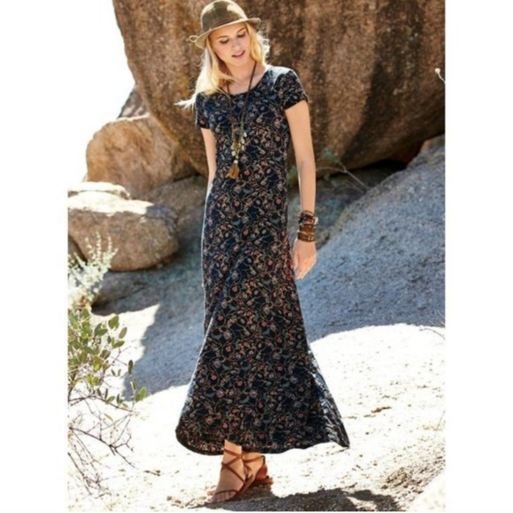 Peruvian Connection Arabesque Floral T-Shirt Maxi Dress Boho Size Medium